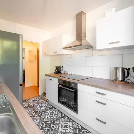 Le Moderne - 4 Ch Proche Maisons De Champagne Apartman *