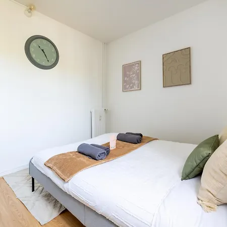 Apartment Le Moderne - 4 Ch Proche Maisons De Champagne *