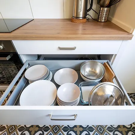 Le Moderne - 4 Ch Proche Maisons De Champagne Apartment *